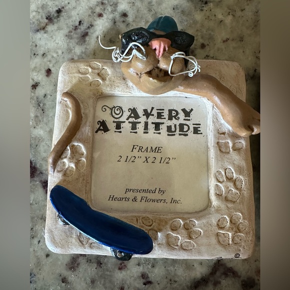 Set of 2 picture frames. 2.5” x 2.5” - Picture 4 of 5